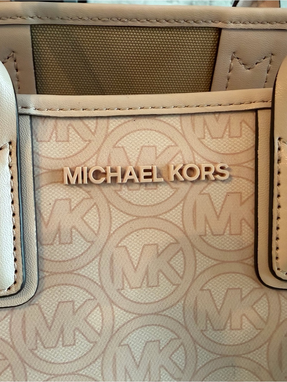 Michael Kors Pale Pink Signature Tote EUC. No call outs. - Picture 7 of 10